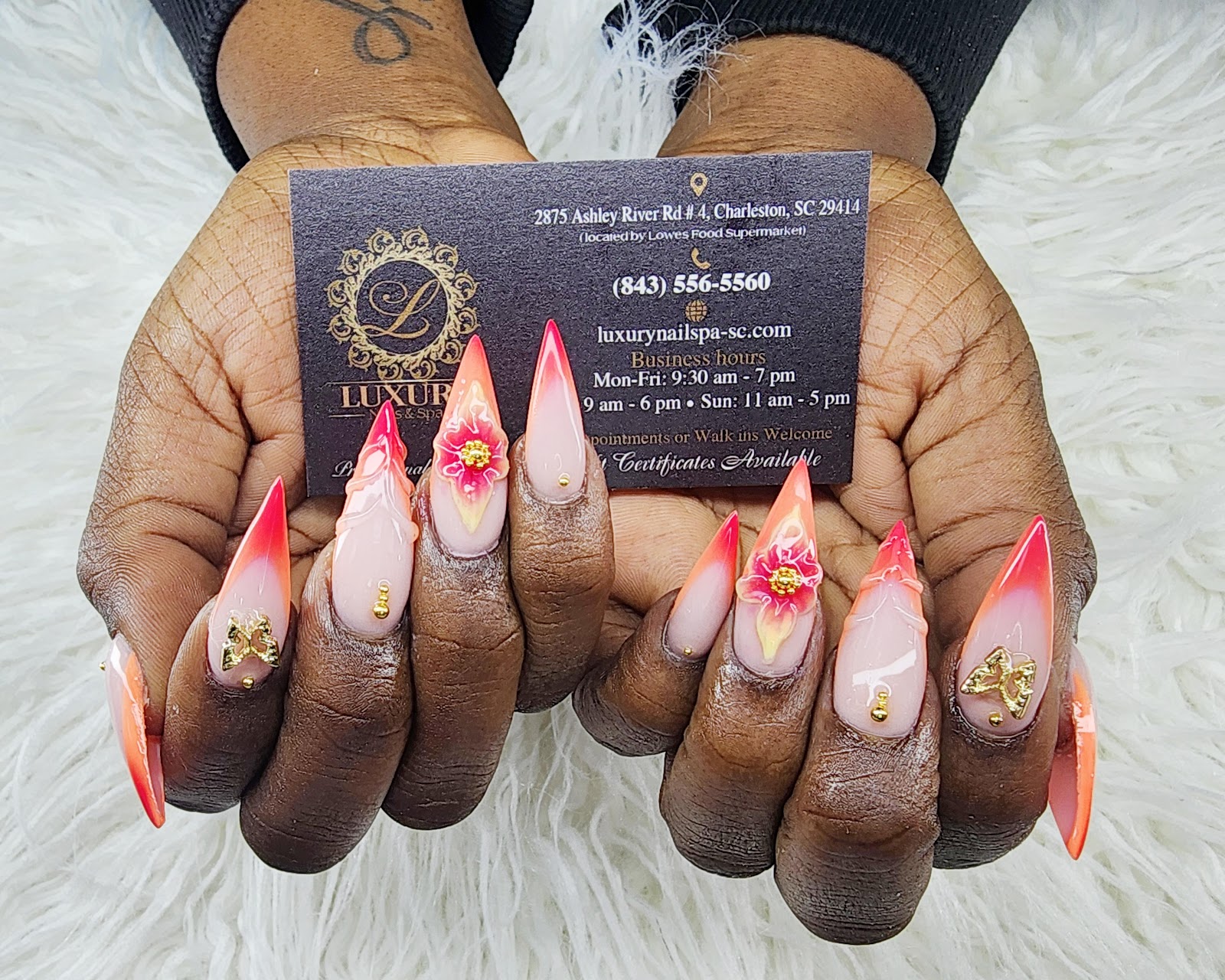 Luxury Nail Spa nail photo 2