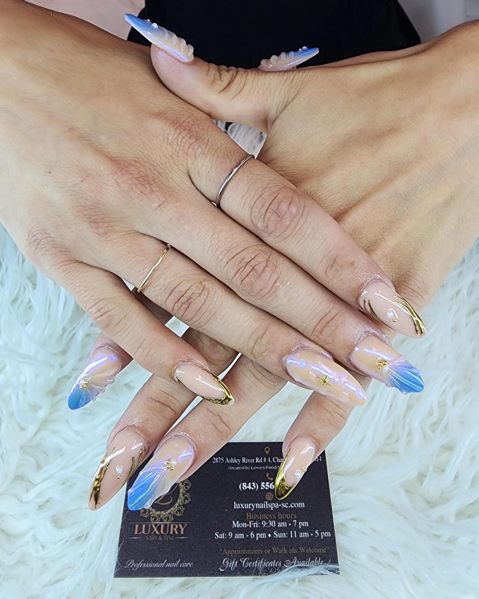Luxury Nail Spa nail photo 4