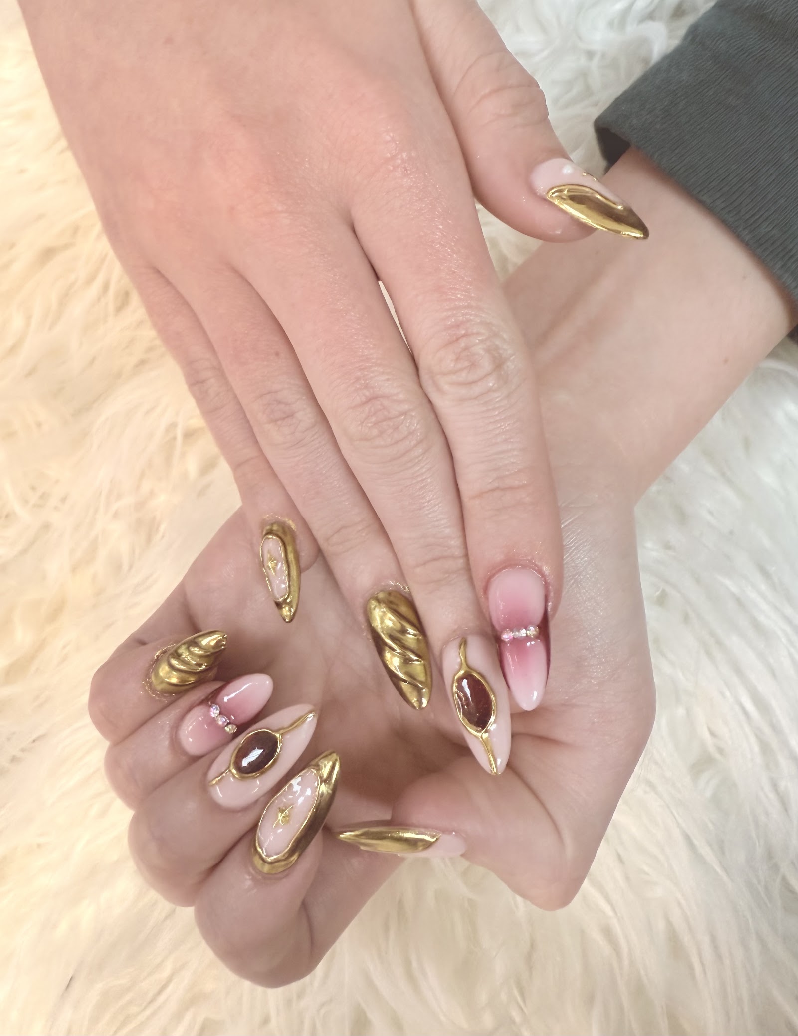 Luxury Nail Spa nail photo 8